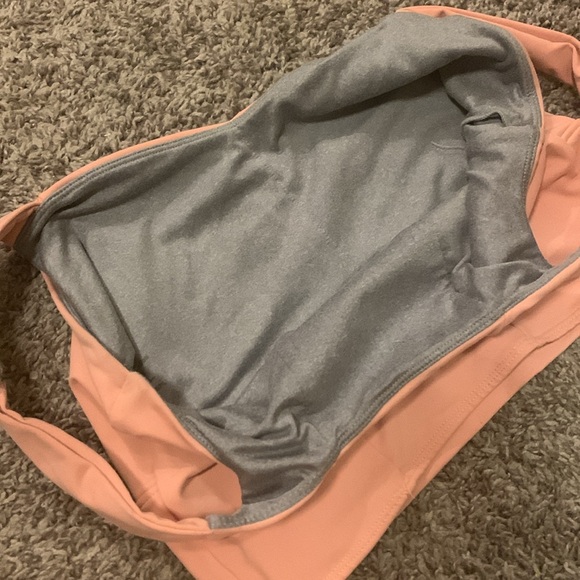 Born primitive tops. (2) - Picture 4 of 6